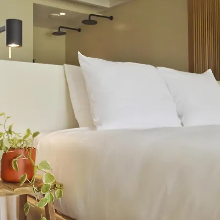 Van Heeckeren Apartments&Suites Nes-3