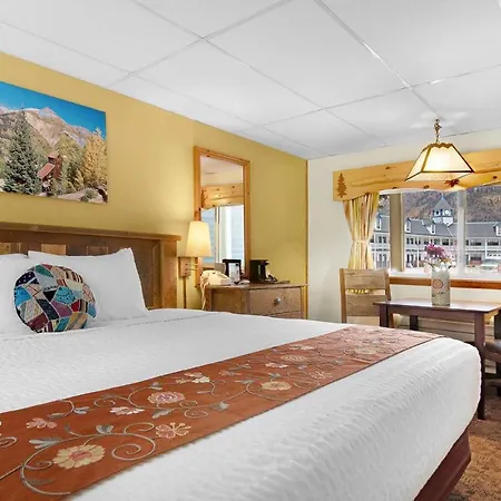 Box Canyon Lodge And Hot Springs-2