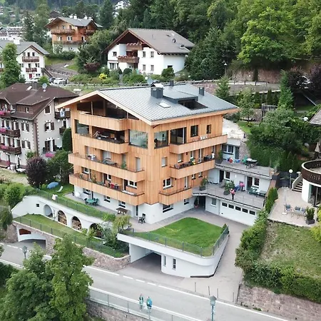 Villa Hubertus-2