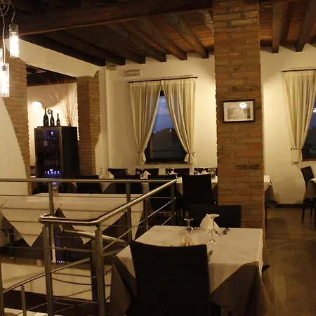 Hotel La Vecchia Reggio-3