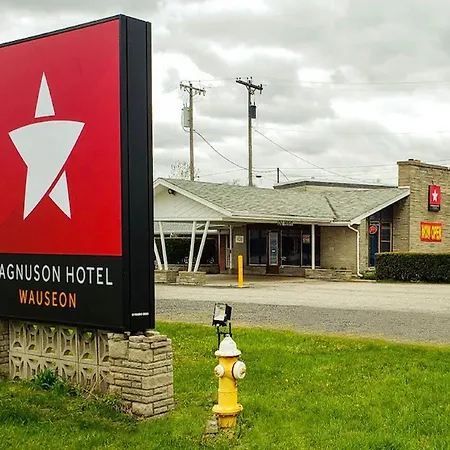 Magnuson Hotel Wauseon-2