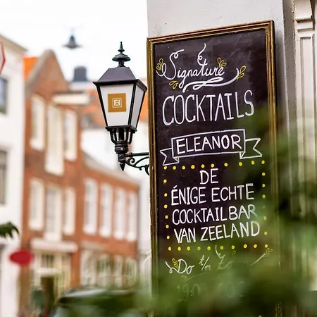 Boutique Hotel Eleanor-2