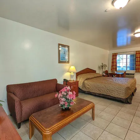 Americas Best Value Inn Oxnard-Port Hueneme-2