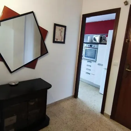 Habitacion Con Cama Doble, Piso Compartido En Avenida Blasco Ibanez-3