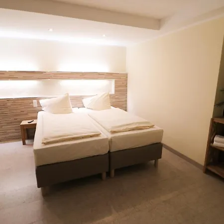 Petul Apart Hotel Ernestine-3