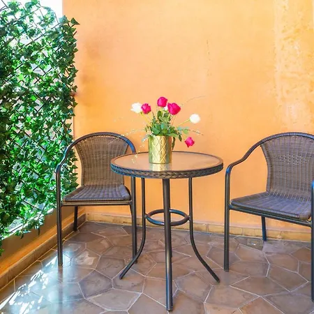 Apparthotel Atrani-3