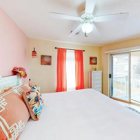 Sunset Harbour Villas 2-223-3