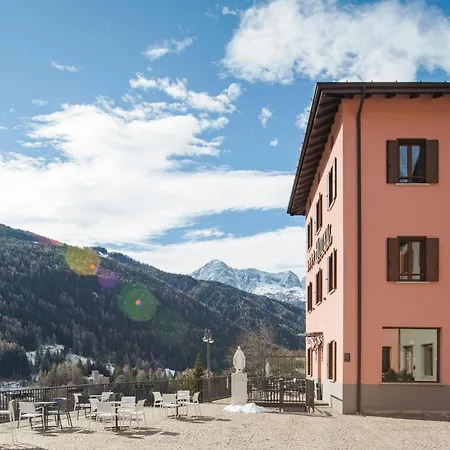 Hotel Garni Cristallo-3