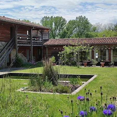 La Pierre Folle Chambres d'Hôtes-3