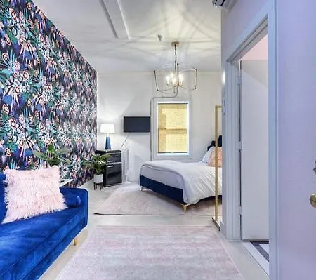Room 2 Oleander Hotel Walk To Cruise Terminal, Restaurants & The Strand-3