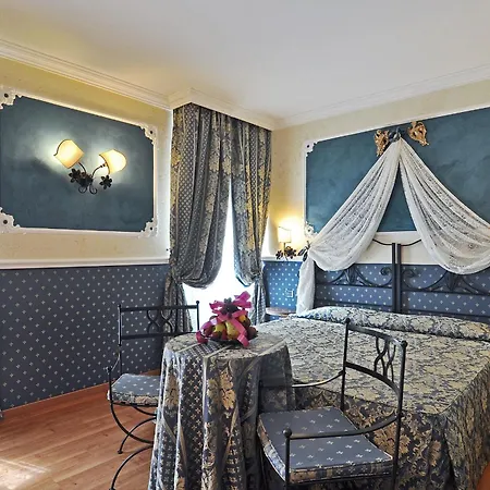 Residenza Antica Roma-2