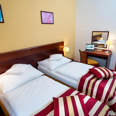 Hotel Petr-3