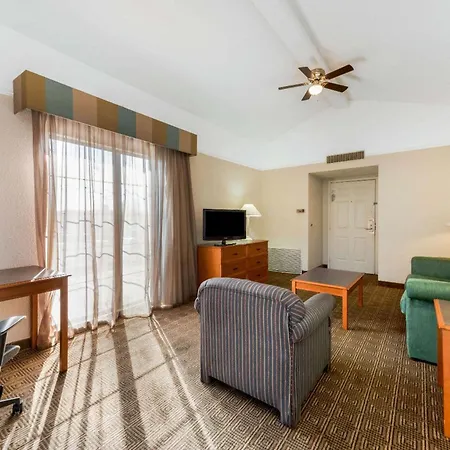 La Quinta Inn By Wyndham Bossier City-2