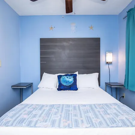 Aqua Breeze Inn-3