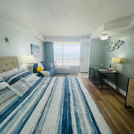 Daytona Beach Resort Oceanfront Condostudio-2
