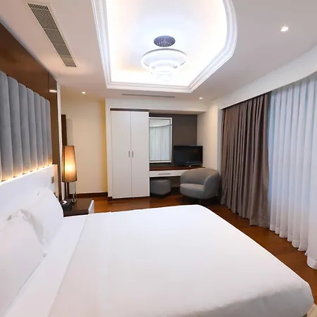Number One Tower Suites-2
