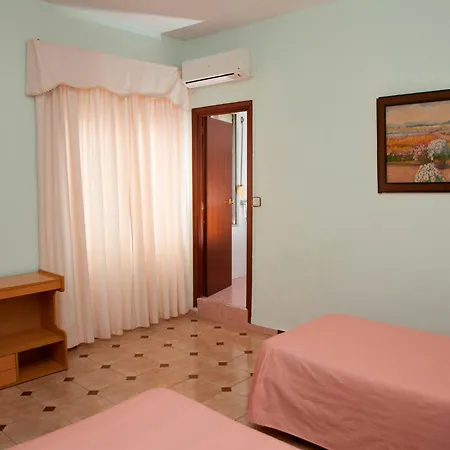 Hostal París-2
