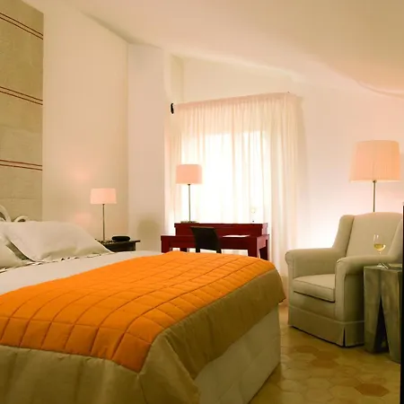 Relais&Chateaux Palazzo Seneca-3