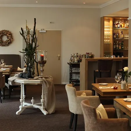 Hotel Wilhelm Busch-2