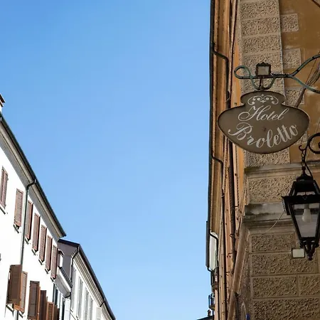 Hotel Broletto - Centro Storico-3