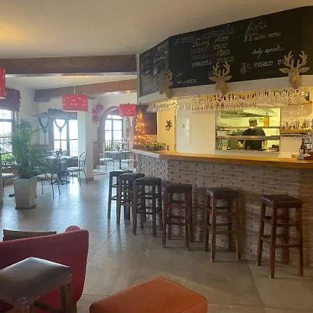 Hostal Avalon-3