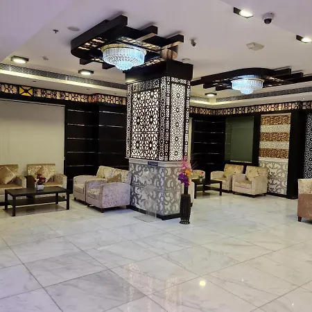 White Moon Al Sadd-2