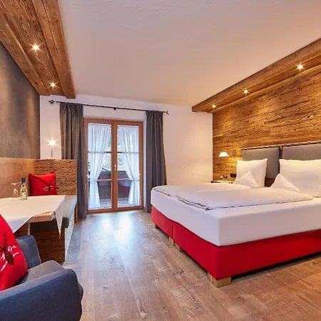 Landhaus Sonnenbichl Mittenwald-3