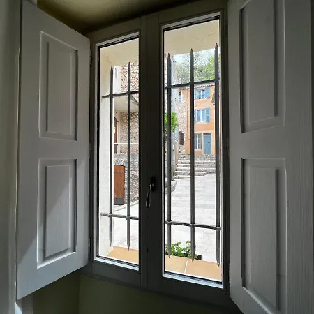 Le Vieux Château-2