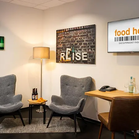 Food Hotel-2