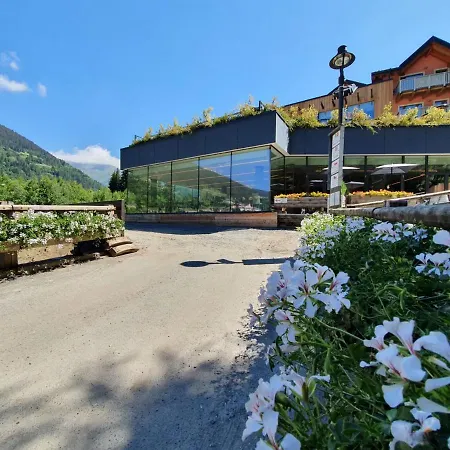 Residence Adamello Resort-3