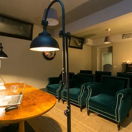 The Leoncino Hotel-3