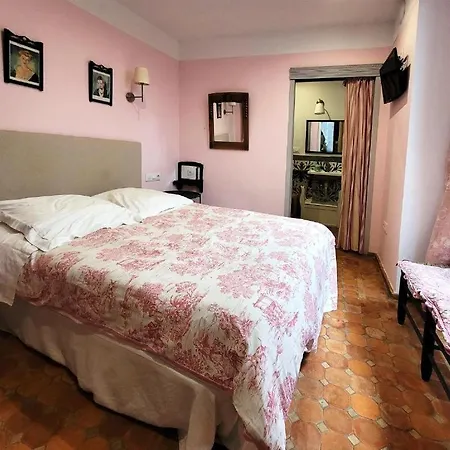 Hostal Casa Del Buen Viaje-2