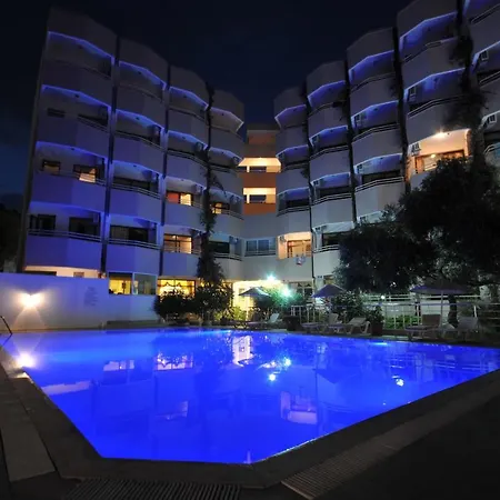 Amos Hotel-3
