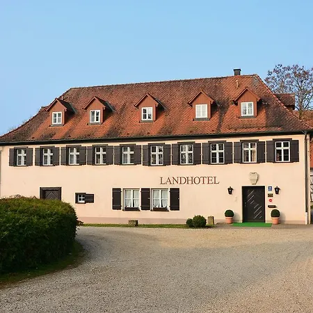 Landhotel Schloss Buttenheim-3