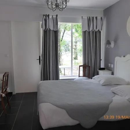 The Originals Access, Hostellerie Des Pins, Montelimar-2