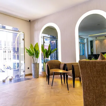Hotel Les Ambassadeurs-2