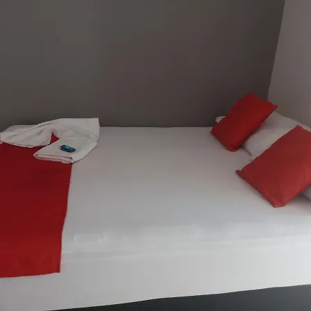 Hotel Central-2