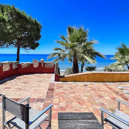 Aeneas' Landing Resort-3