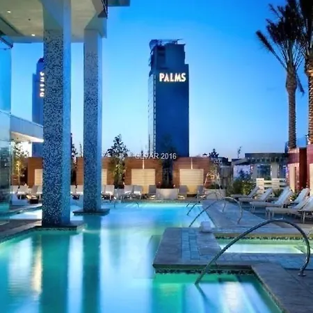 Luxury Studio Strip View No Resort Fee Palms Place-3