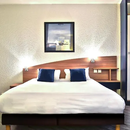 Art Hotel Paris Est-2