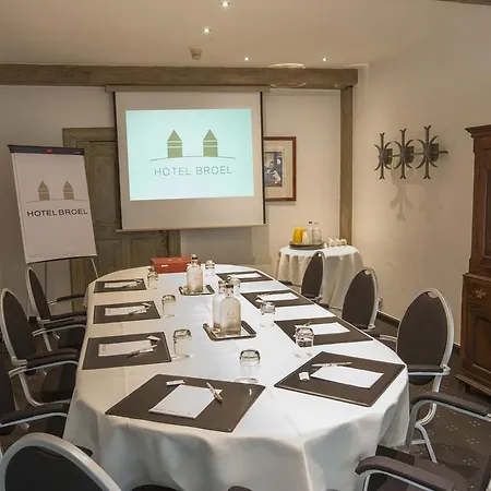Sandton Hotel Broel-3