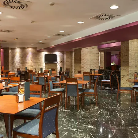 Hotel Olympia Valencia-3