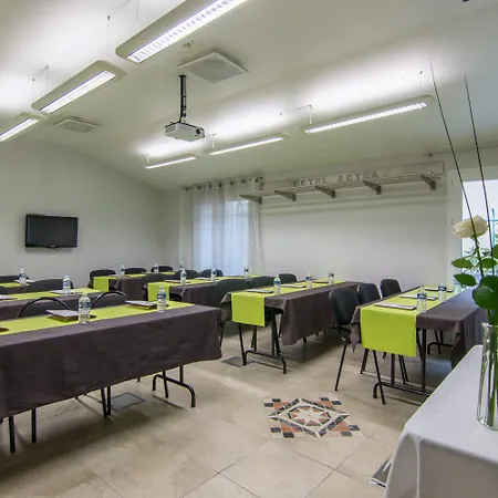 Hotel Artea Aix Centre-3
