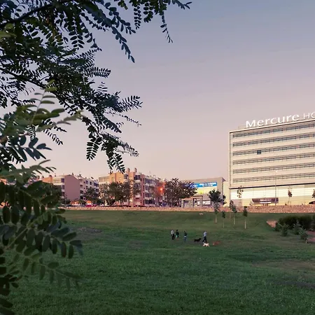 Mercure Lisboa Almada-3