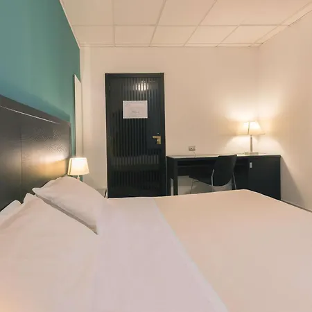 Executive Business Hotel-3