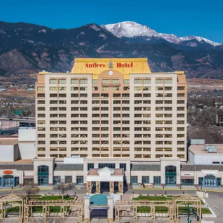 The Antlers, A Wyndham Hotel-3
