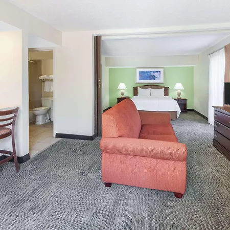 Hawthorn Suites Dallas Love Field-2