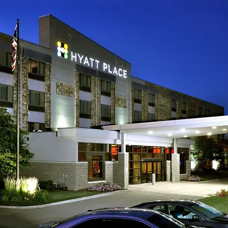 Hyatt Place Milwaukee Airport-2