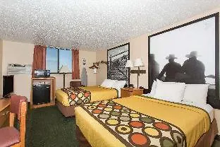 Super 8 By Wyndham Casper West By The River-3