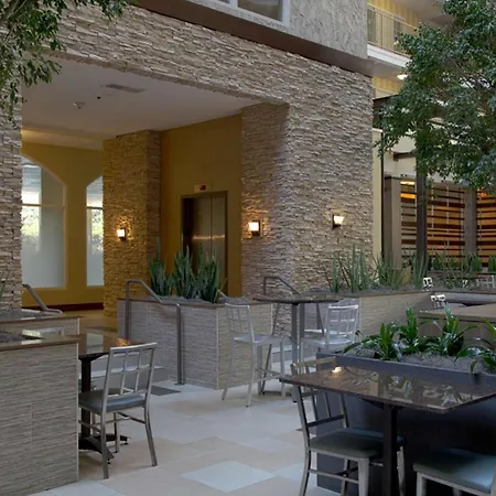 Embassy Suites By Hilton Dallas Market Center-3